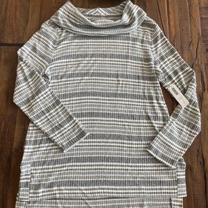 NWT Chico’s Turtle Neck